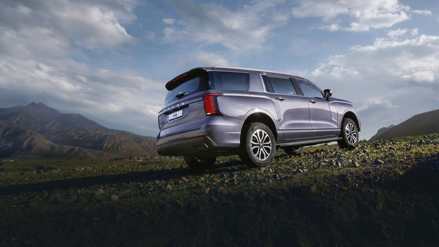 HAVAL · 02
